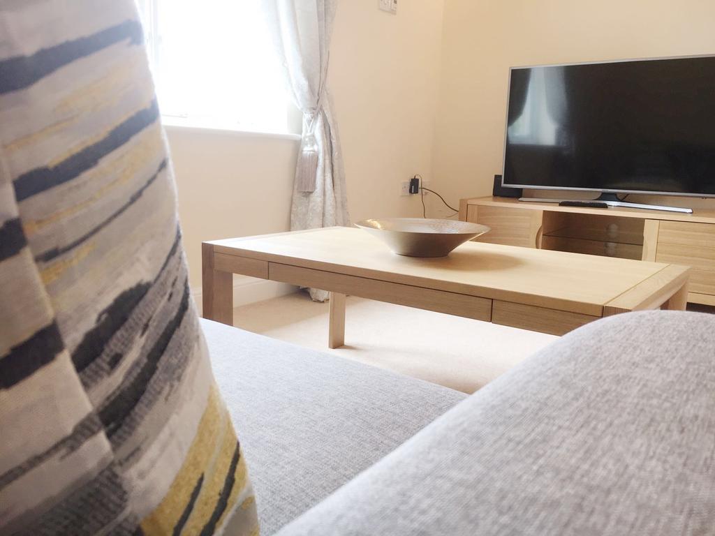 Millwalk Apartment ويتني المظهر الخارجي الصورة